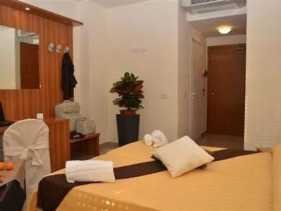 Hotel TH Assisi - Casa Leonori