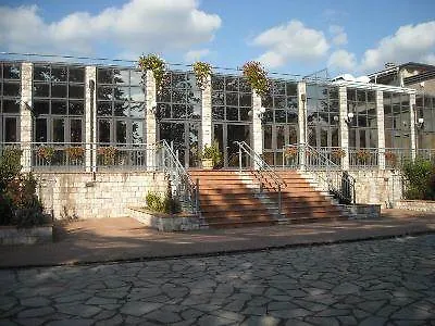 Th Assisi - Casa Leonori Hotel